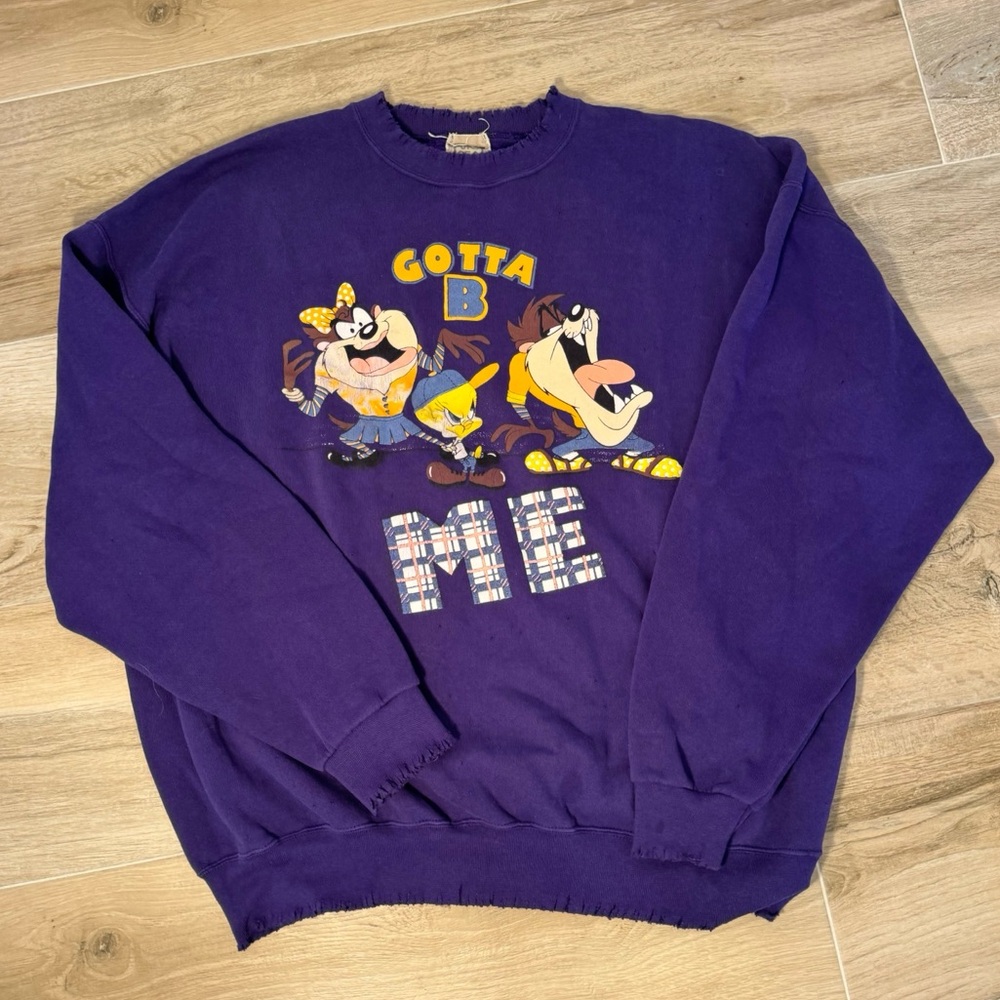 Vintage 90s Looney Tunes “Gotta B Me” Distressed Crewneck Sweater